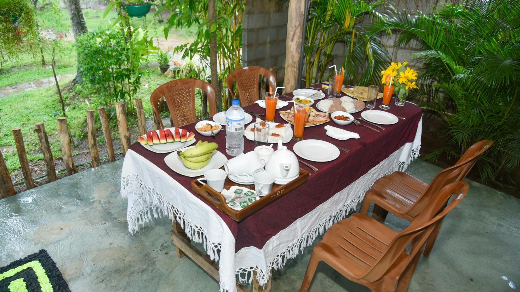 Prem Nadee Homestay دامبولا المظهر الخارجي الصورة
