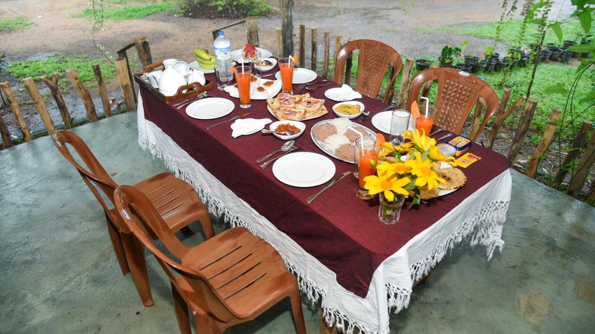 Prem Nadee Homestay دامبولا المظهر الخارجي الصورة